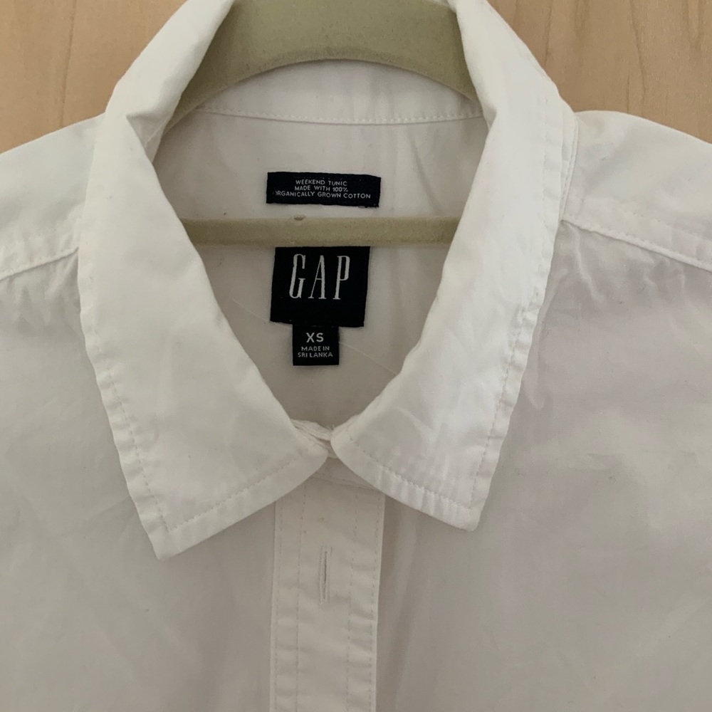 Gap Tunic White Button Down Size Xs - image 2